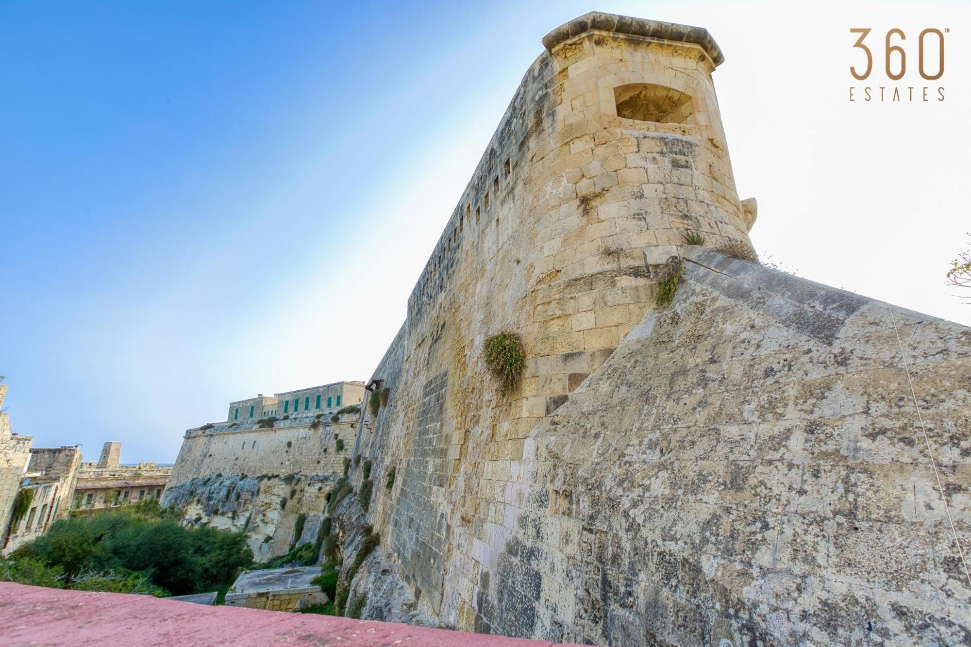 Comfortable 1Br Home With Maltese Balcony In Valletta By 360 Estates Buitenkant foto