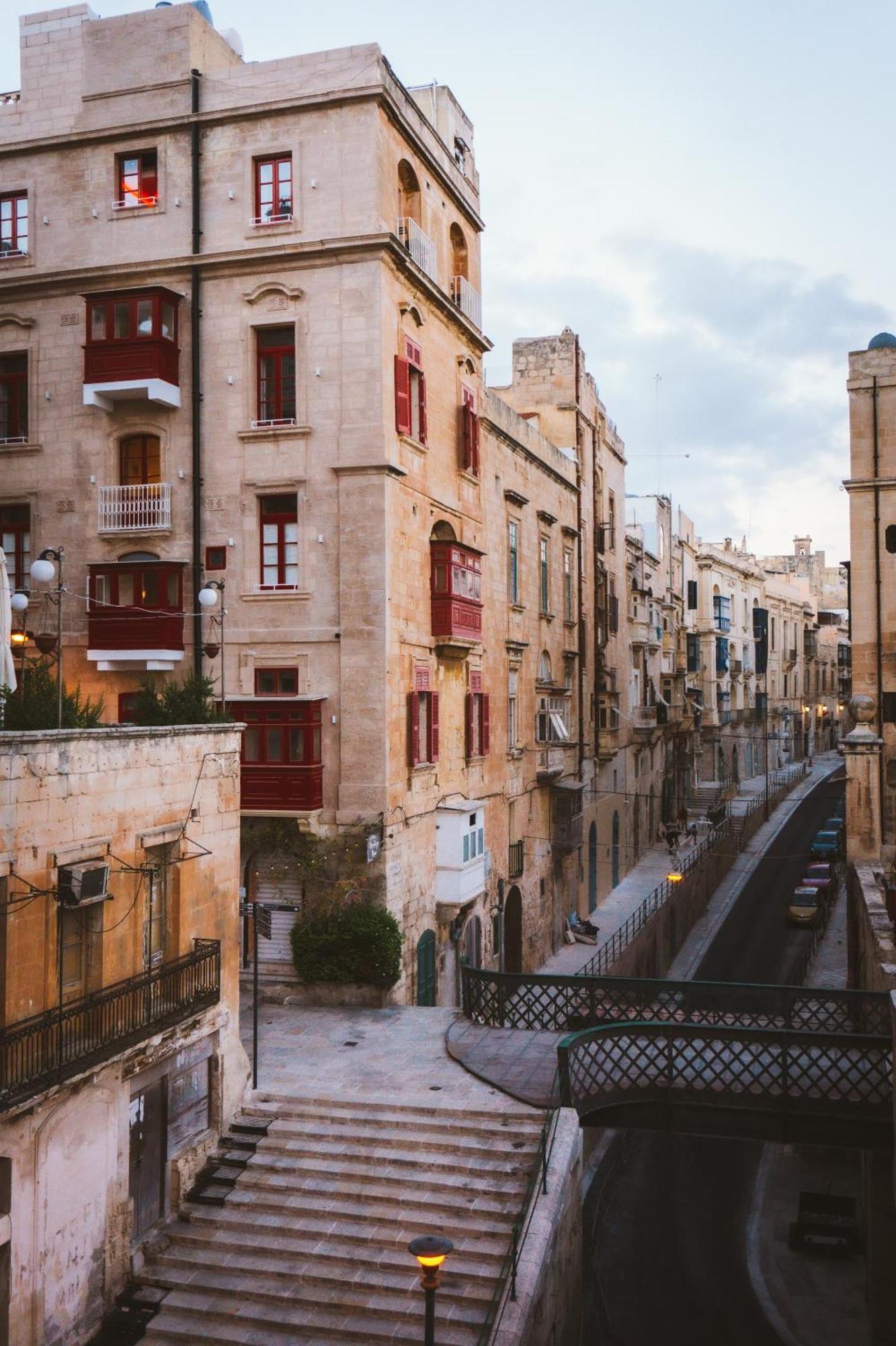 Comfortable 1Br Home With Maltese Balcony In Valletta By 360 Estates Buitenkant foto
